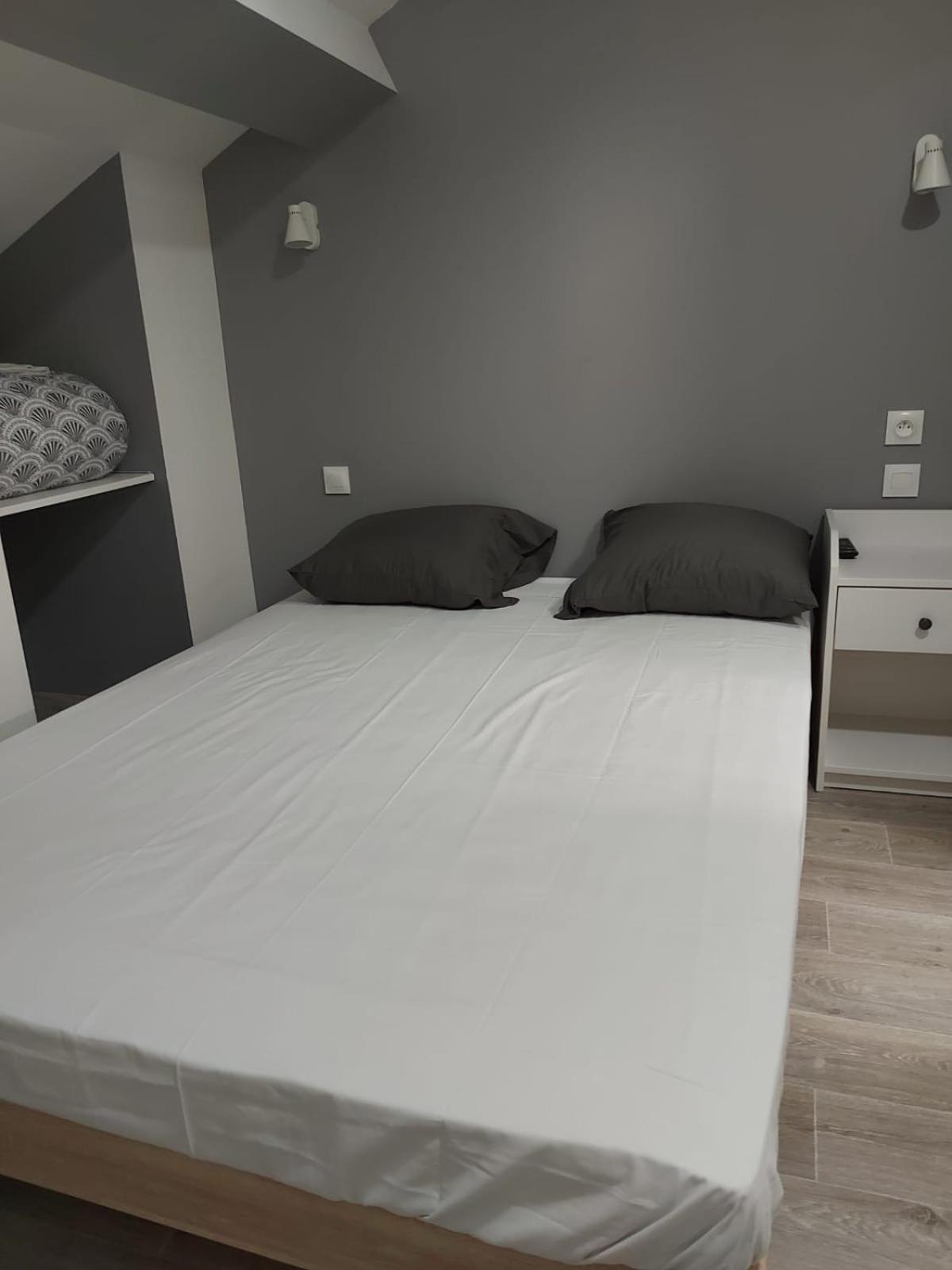 Ardenn'Hotel Реймс Екстер'єр фото